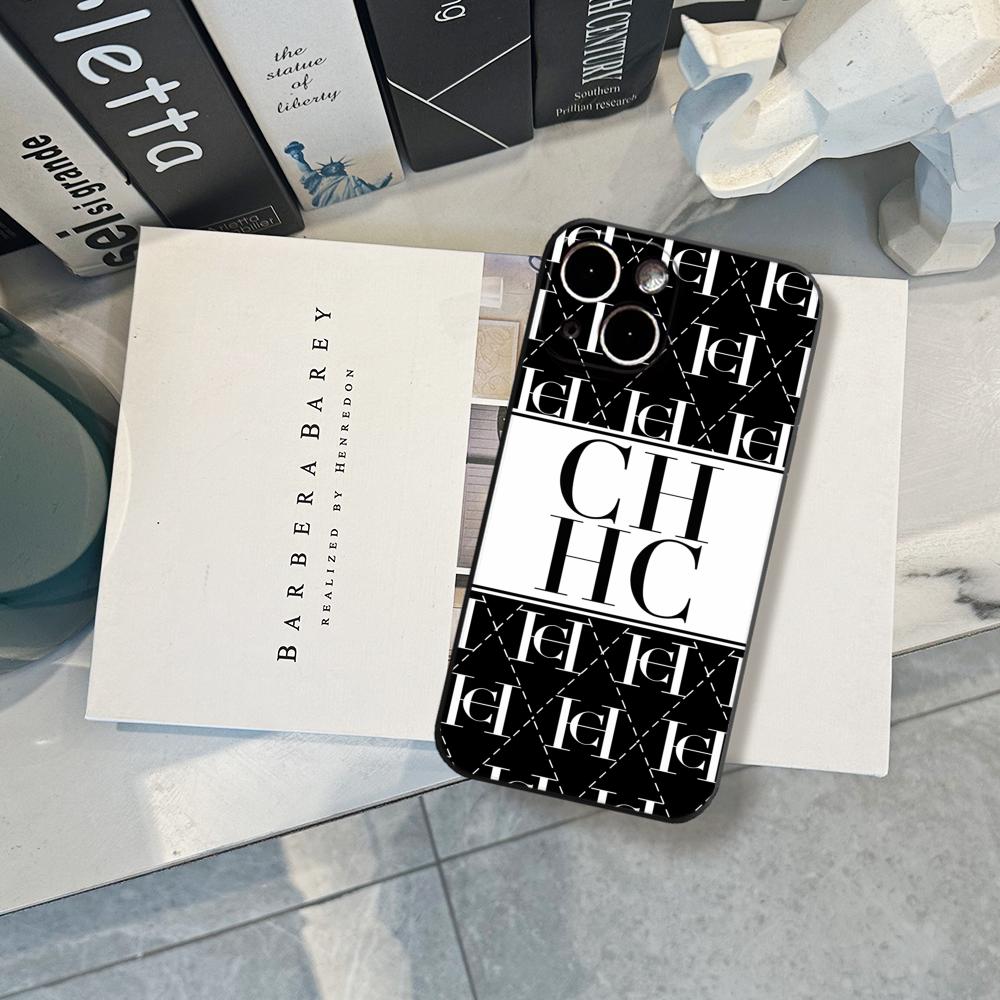 C-CarolinaS ファッション H-HerreraS  - Phone Cases Trending のレビューと価格