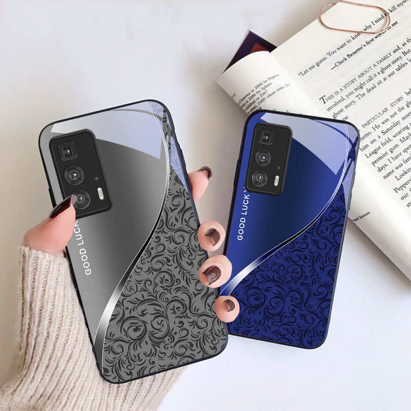黒い巻き毛の草模様 Motorola Moto Edge 2 - Phone Cases Moto G のレビューと価格