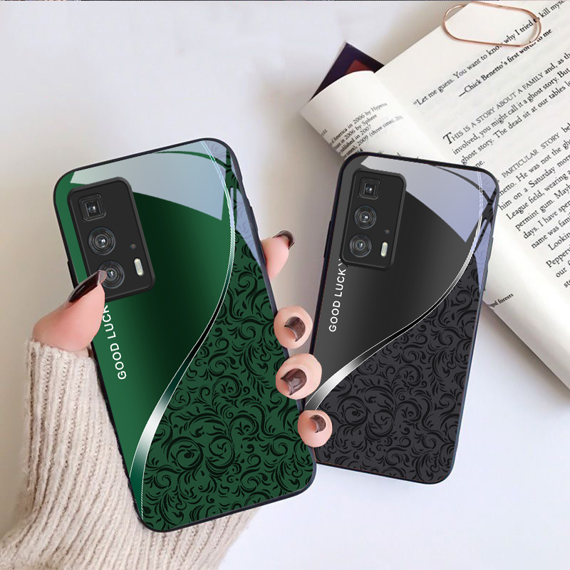 黒い巻き毛の草模様 Motorola Moto Edge 2 - Phone Cases Moto G のレビューと価格